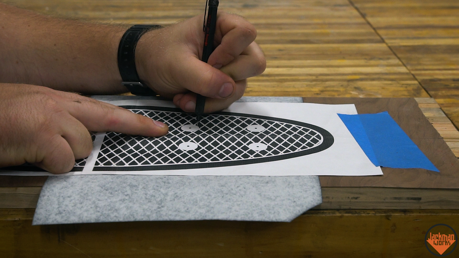 Reclaimed Pallet Wood Penny Board 11.png