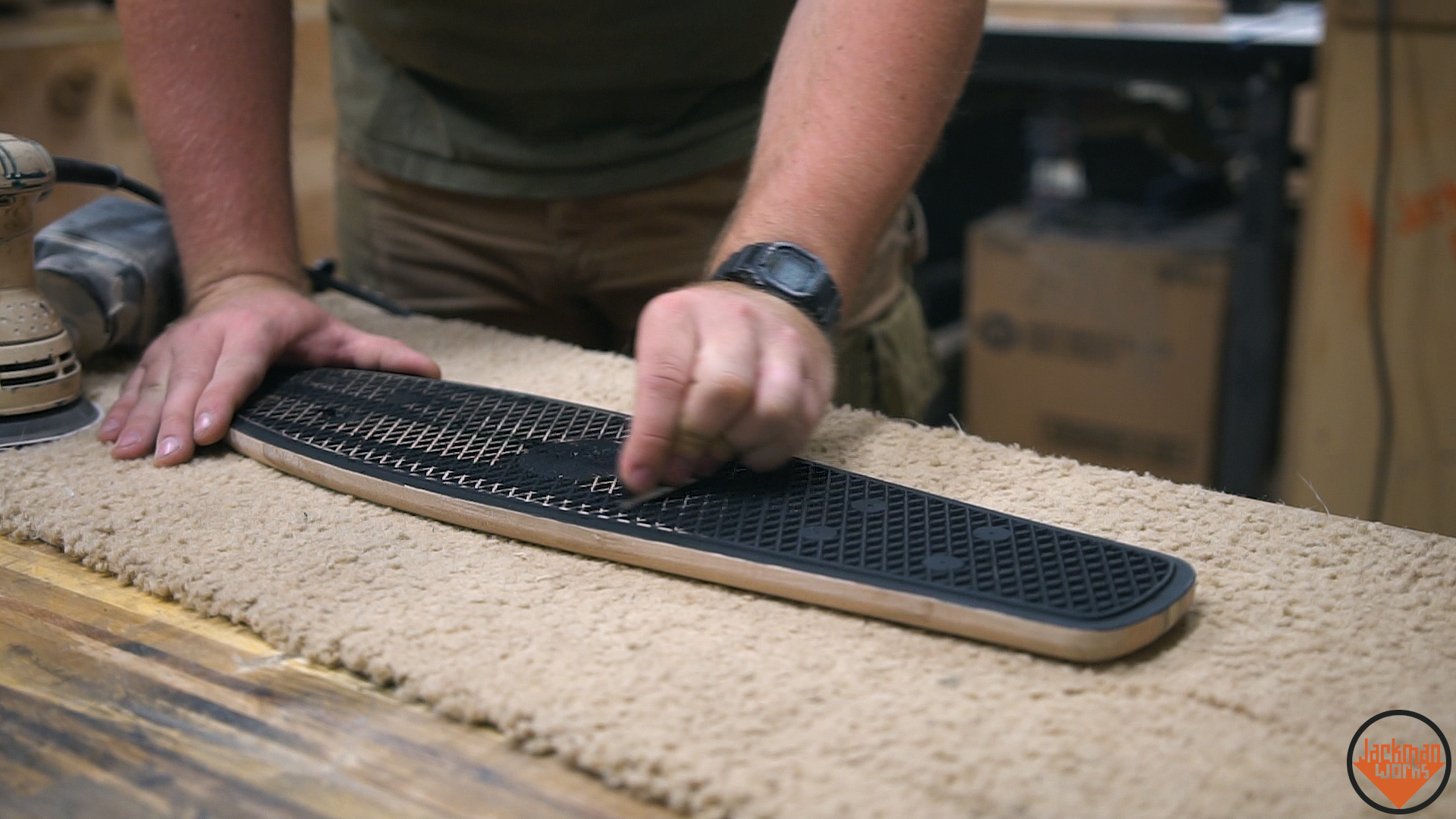 Reclaimed Pallet Wood Penny Board 20.png