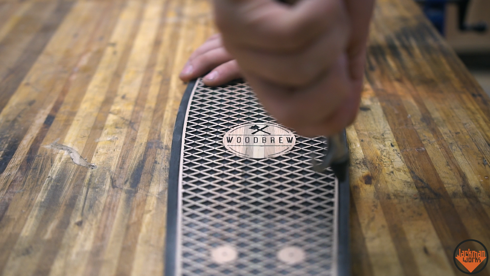 Reclaimed Pallet Wood Penny Board 21.png