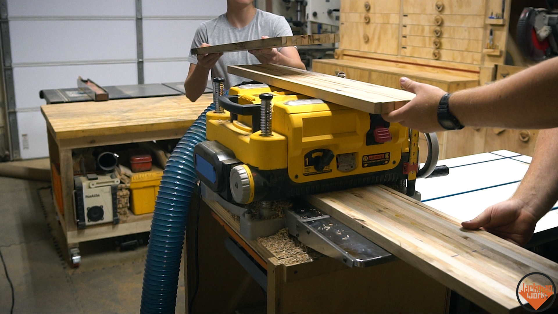 Reclaimed Pallet Wood Penny Board 8.png