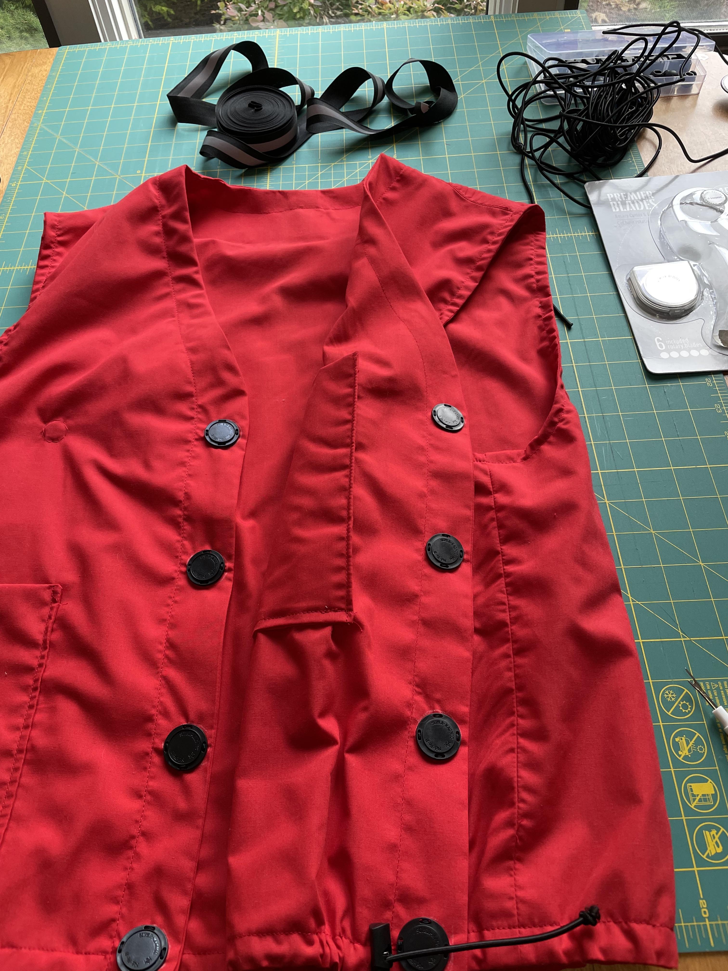 Red Vest_5236.jpg