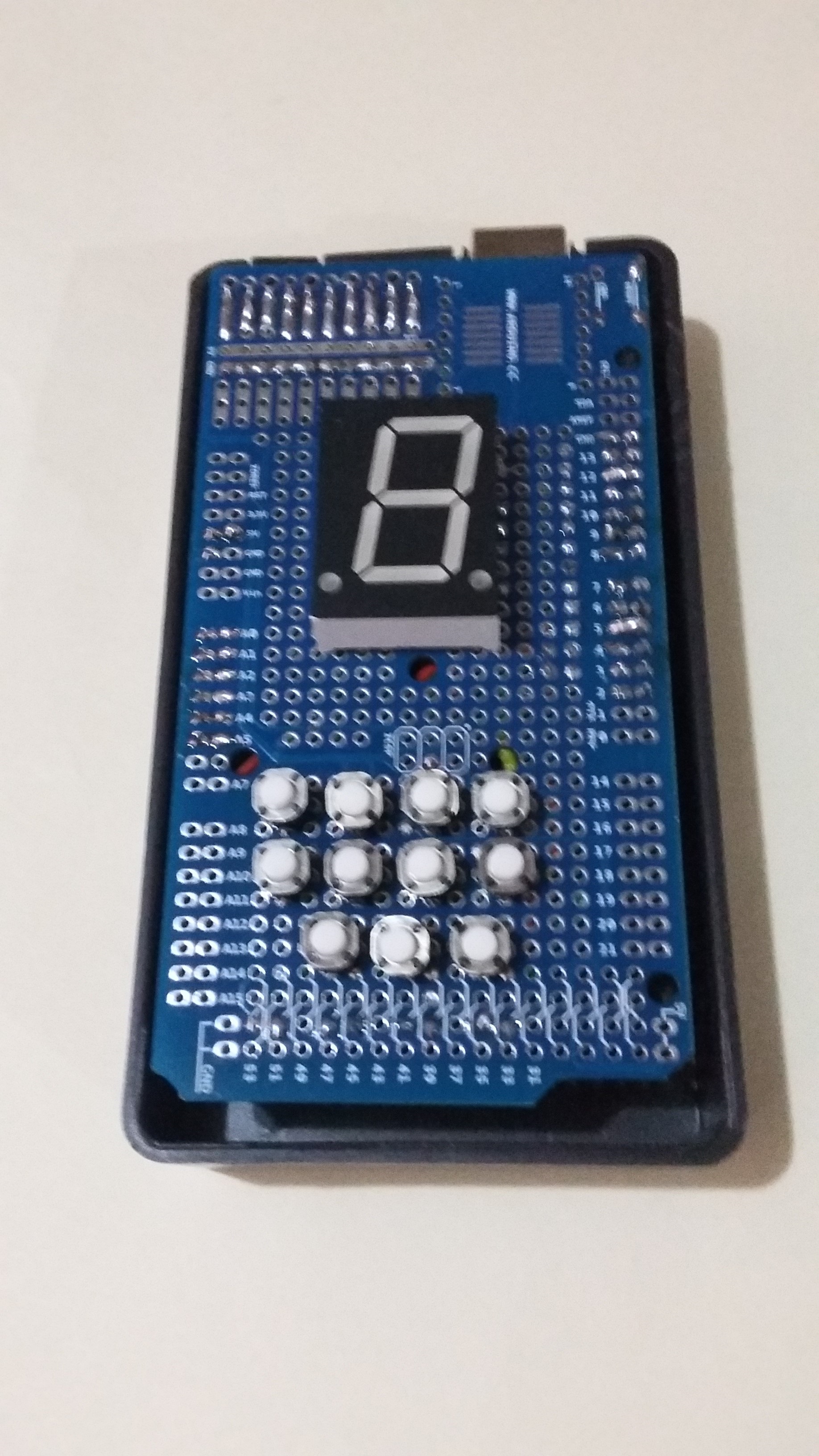 Reinstall_newly_the_PCB_completed_and_install_it_inside_its_enclosure.jpg