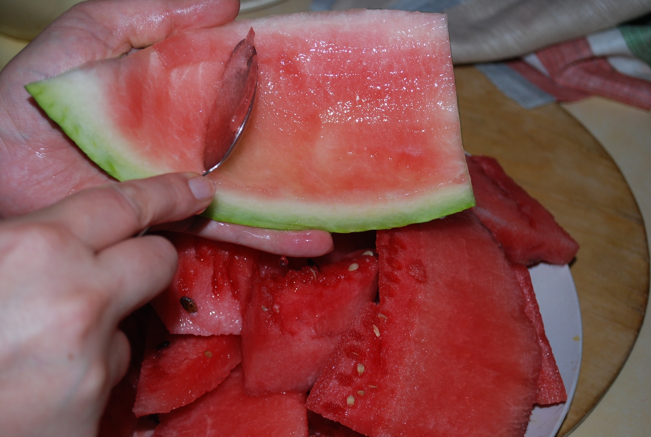 Removing flesh of the melon - Copy.JPG