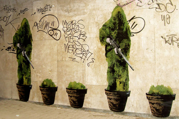 Reverse-Graffiti-Moss.jpg