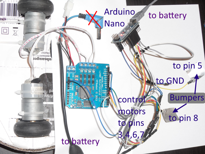 Robot-vacuum-cleaner-from-cartboard-27.png