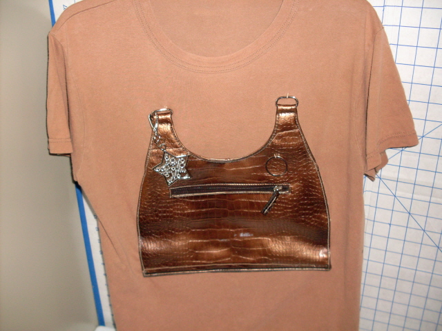 RogueDIY blog purse shirt 2 005_640x480.jpg