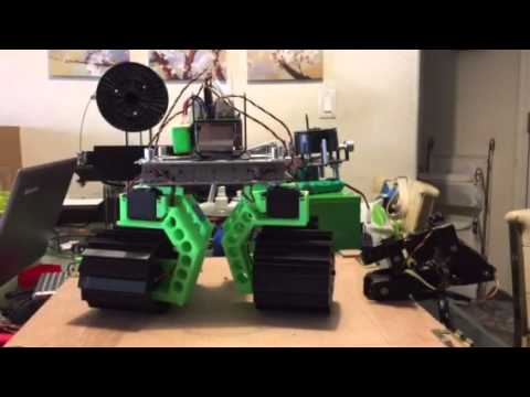 Rover Repair Robot got 3D parts prints Performing a 4x4 Turning