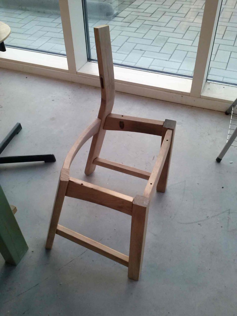 Samll-chair.jpg