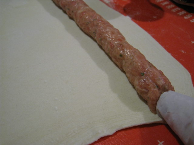 Sausagerolls12.JPG