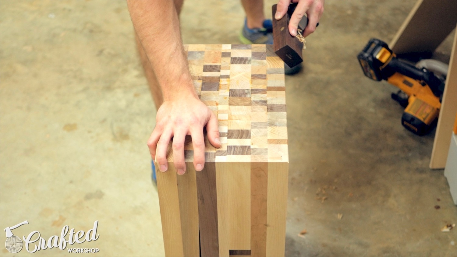 Scrap Wood End Grain End Table | How To Build - Woodworking - 18.jpg