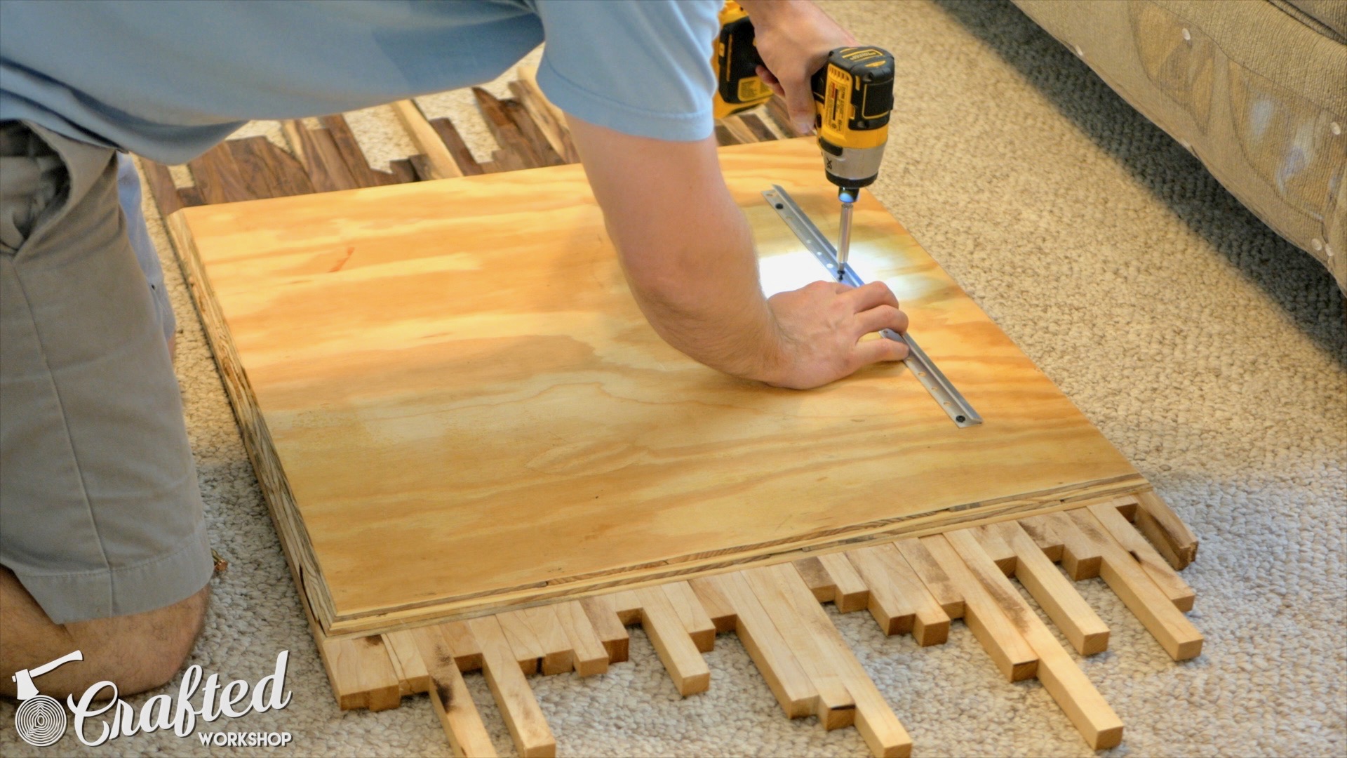 Scrap Wood Wall Art Made From Walnut &amp; Maple | How To Build - Woodworking - 9.jpg