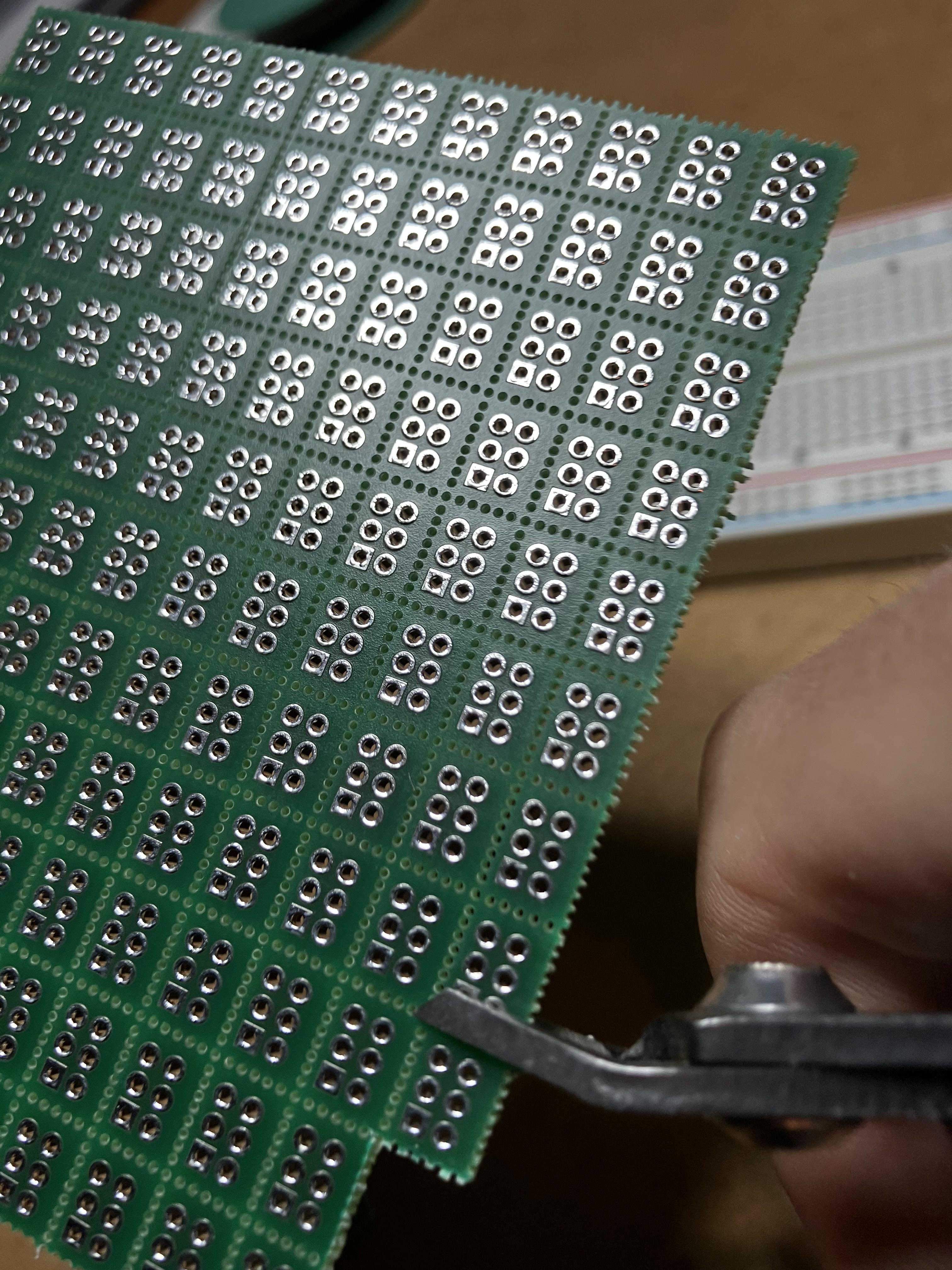 Sensor_PCB_cutting_the_PCB.jpg