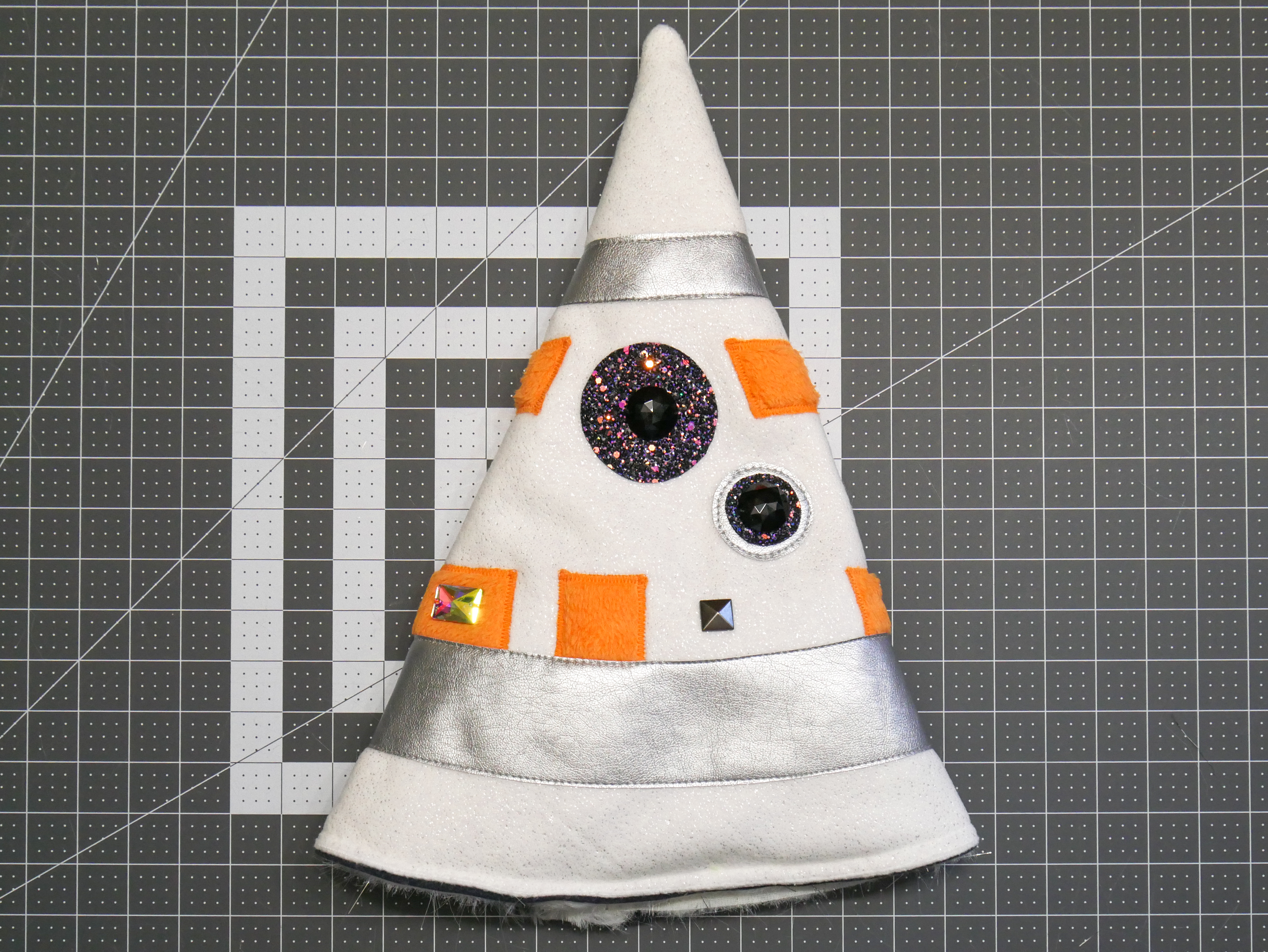 SentFromMarsDroidSantaHat (34 of 46).jpg