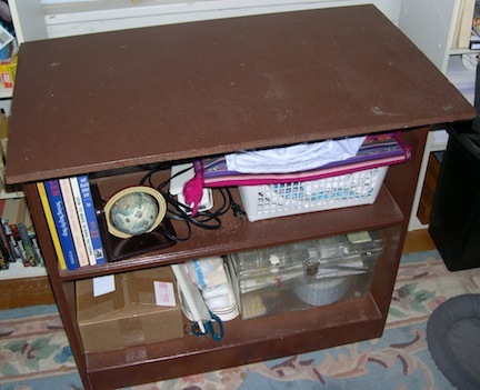 Sewing shelf 1.jpg