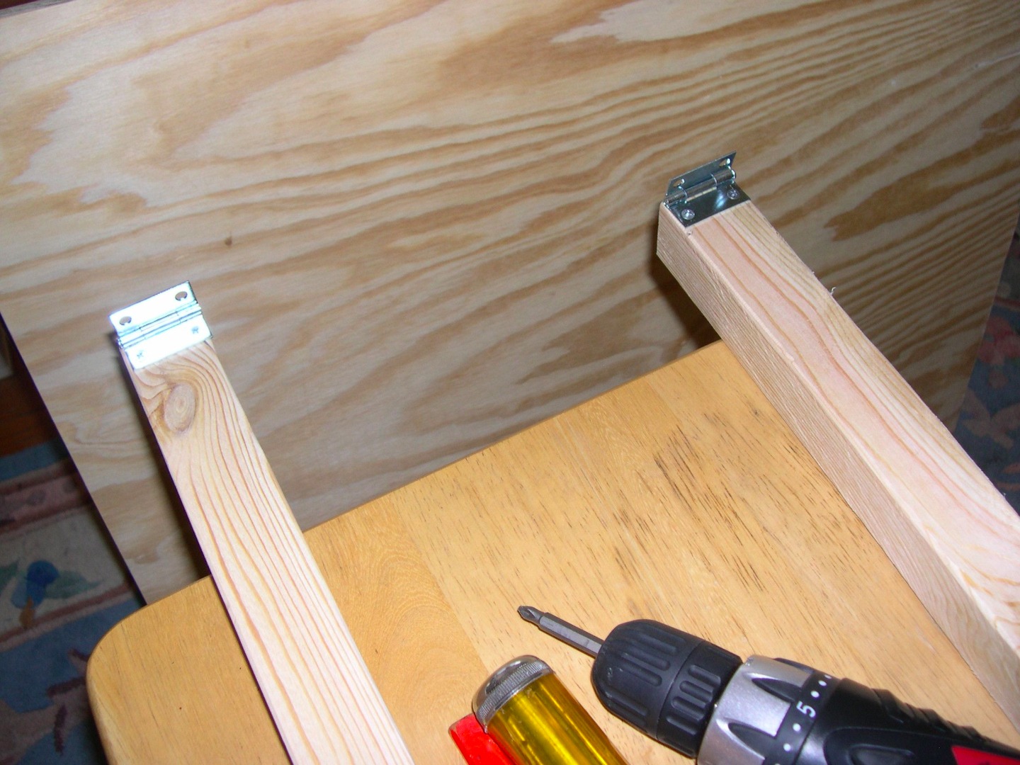 Sewing shelf 8.jpg