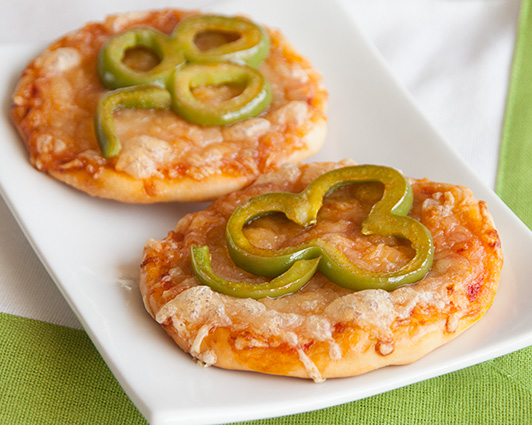 Shamrock-Pizza-Bites-Large.jpg