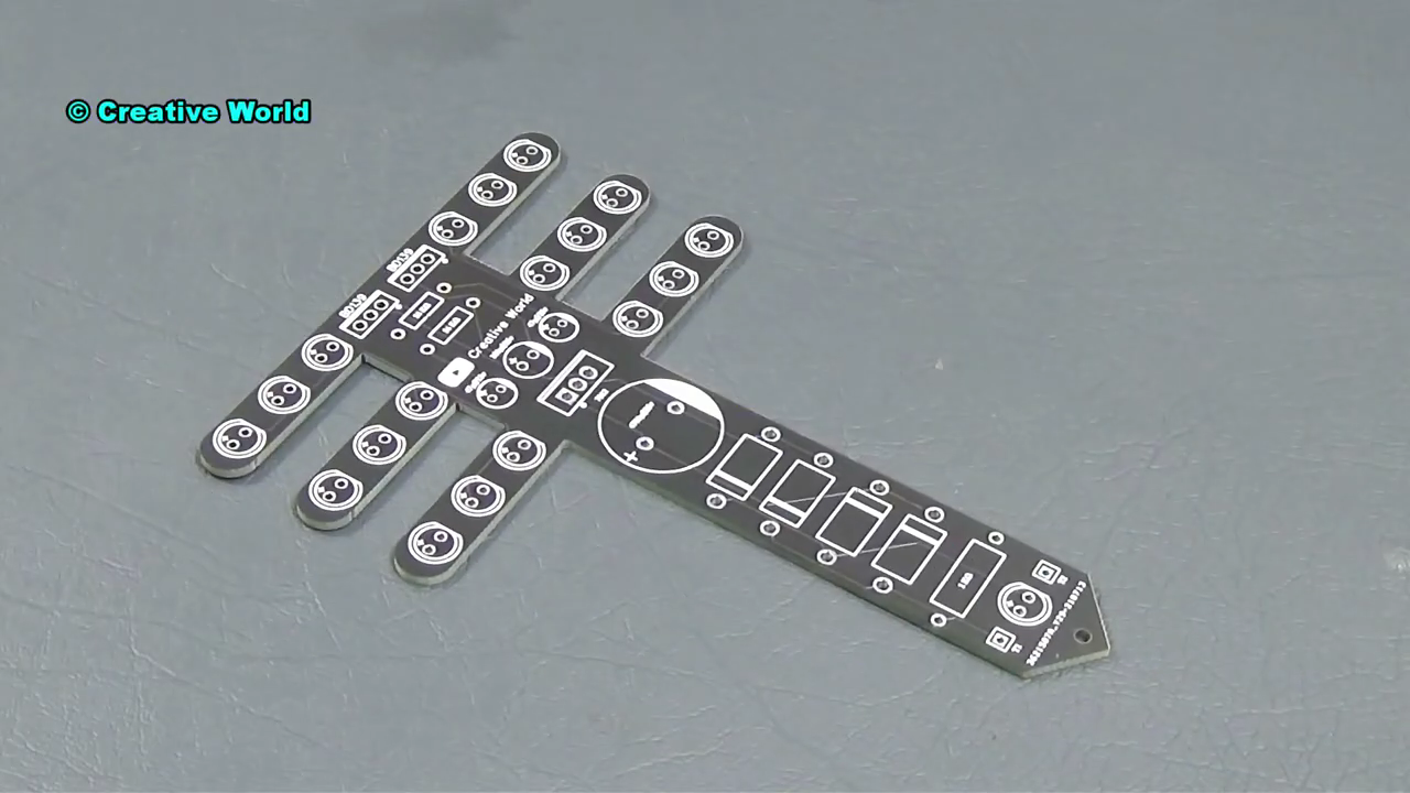 Simple LED Flasher With Power Supply - Custom Design PCB __ DC 12v.mp4_000012560.png