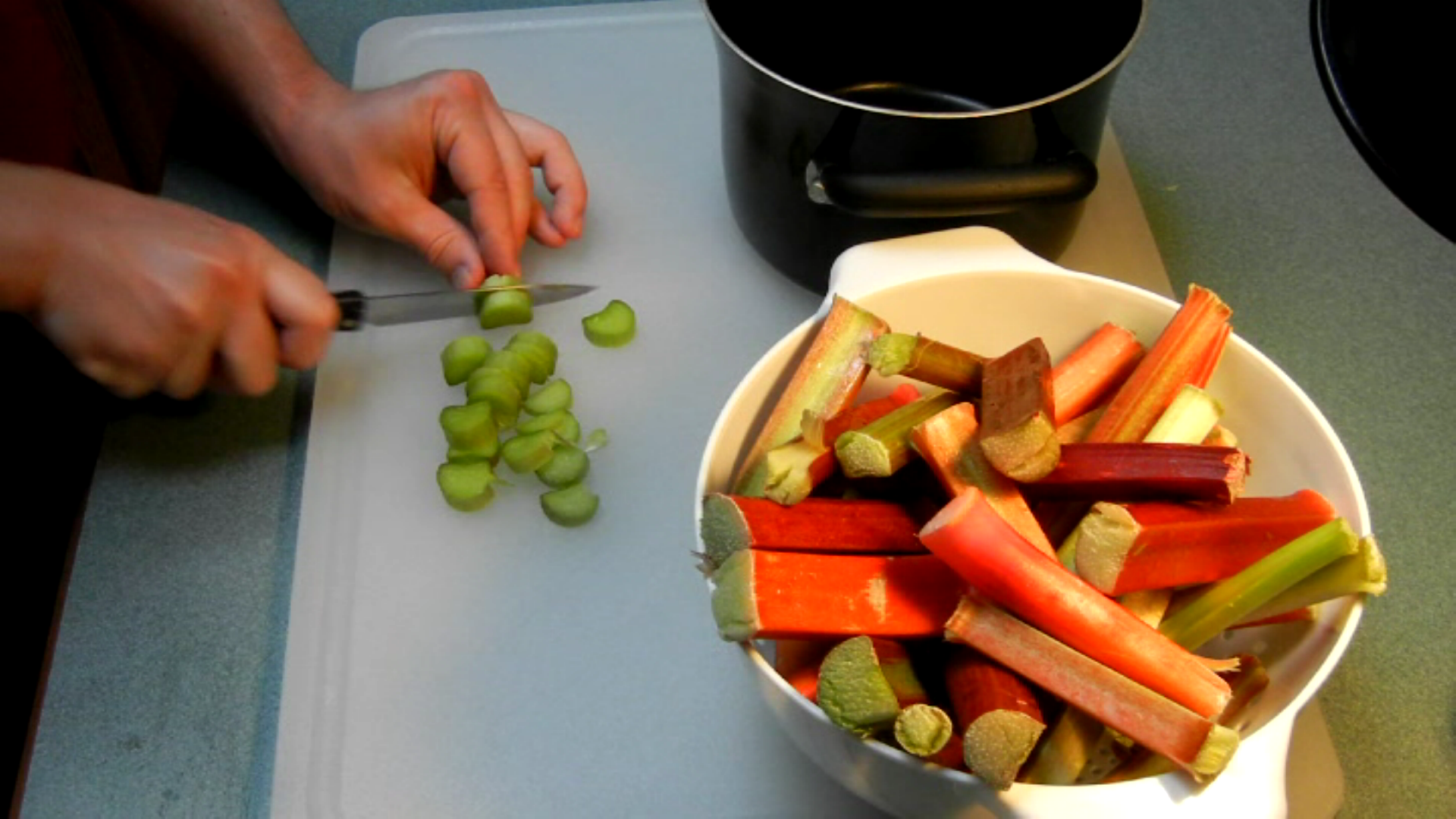 Slice Rhubarb.bmp