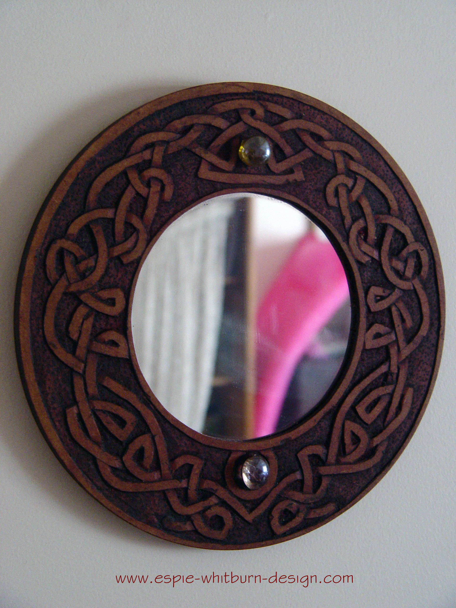 Small Mirror 002.jpg