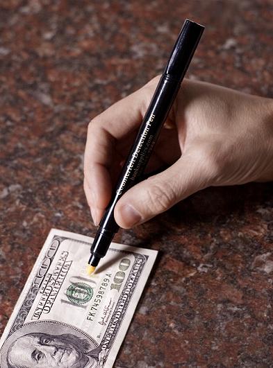 Smart-Money-Counterfeit-Detector-Pen.jpg