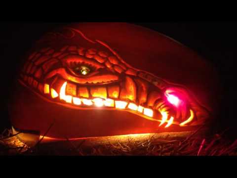 Smaug Pumpkin carving.