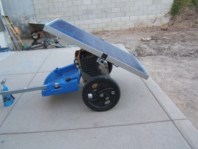 SolarTrailer001 Sideview.JPG