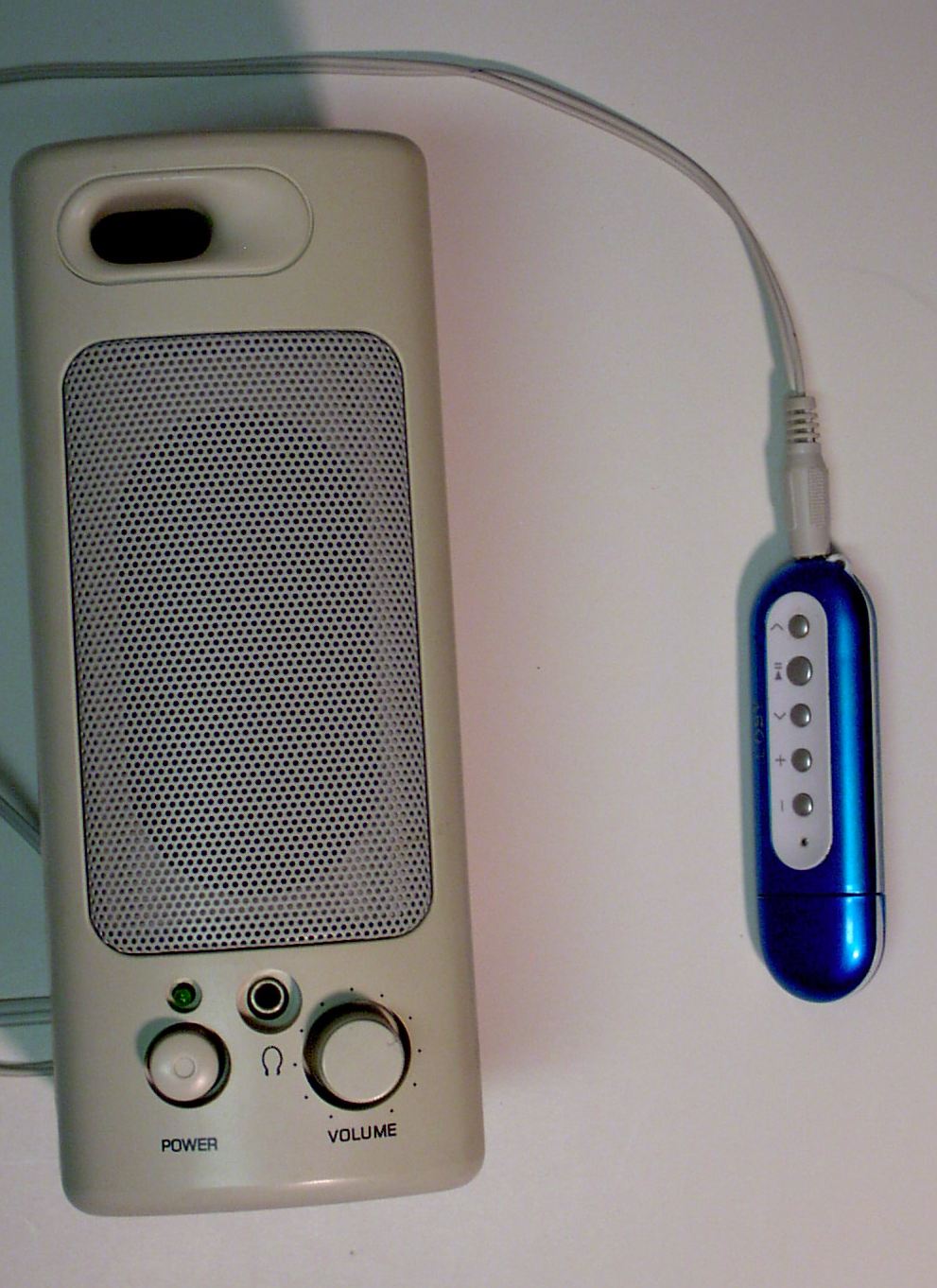 Speaker with MP3 player.JPG