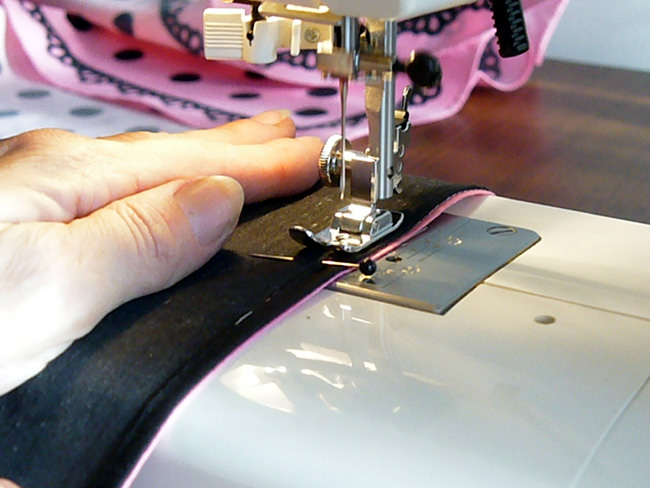 Step 09 sew on 4.JPG