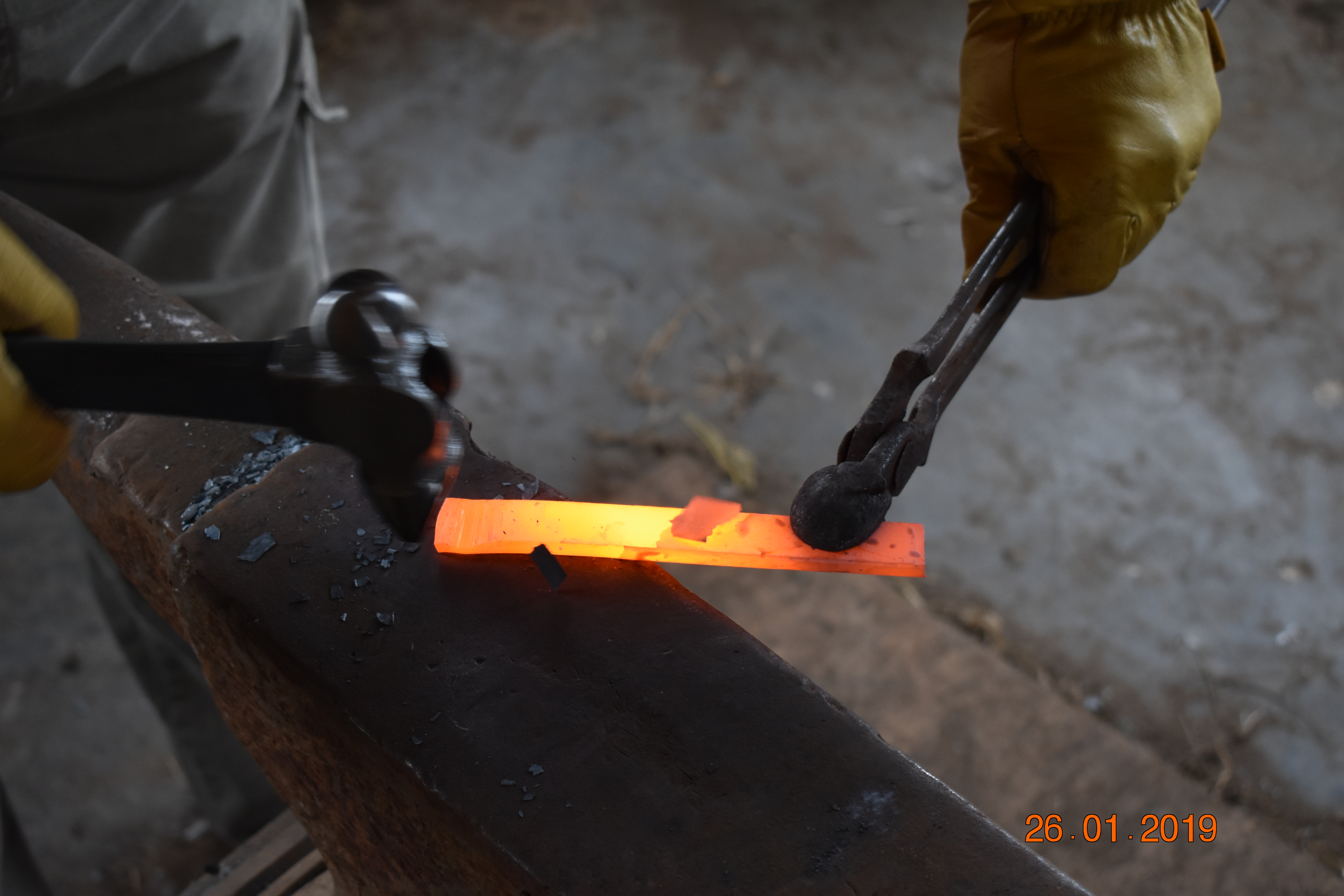 Step 3- Hammer Bar Stock Beginning.JPG