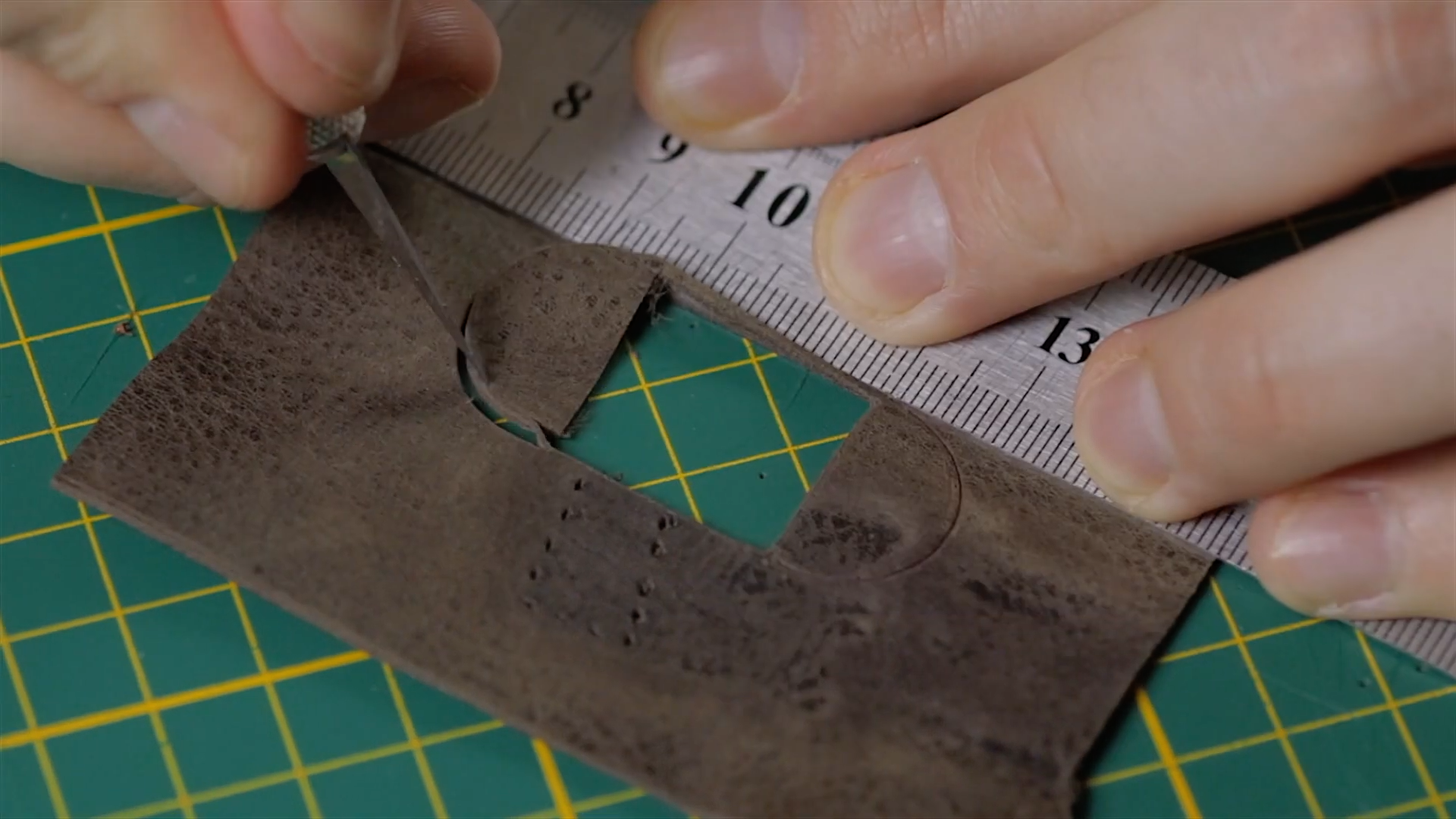 Step-4-Cutting-out-the-leather-pieces-5.png