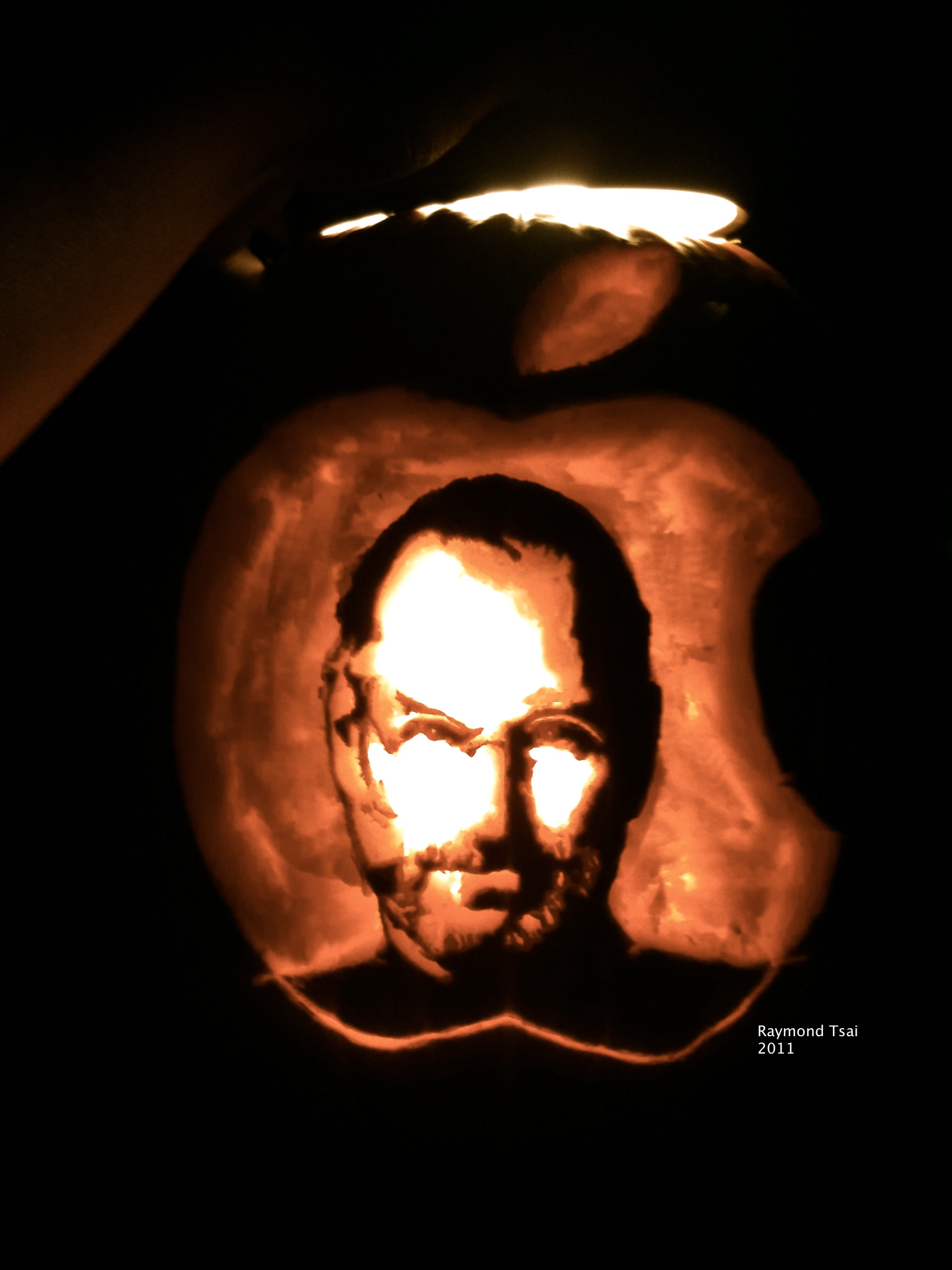 Steve Jobs Pumpkin.jpg