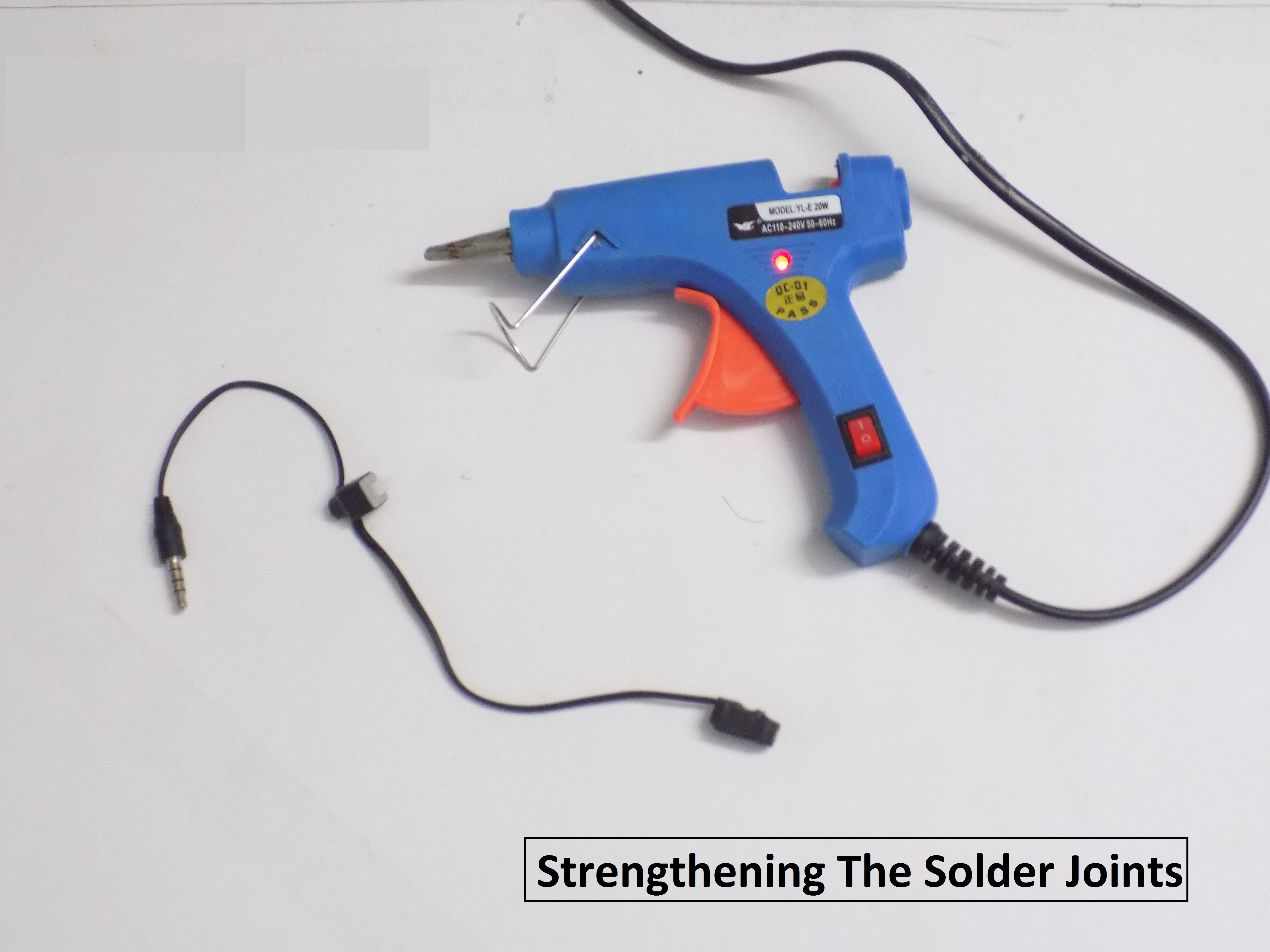 Strengthening The Solder Joints.JPG