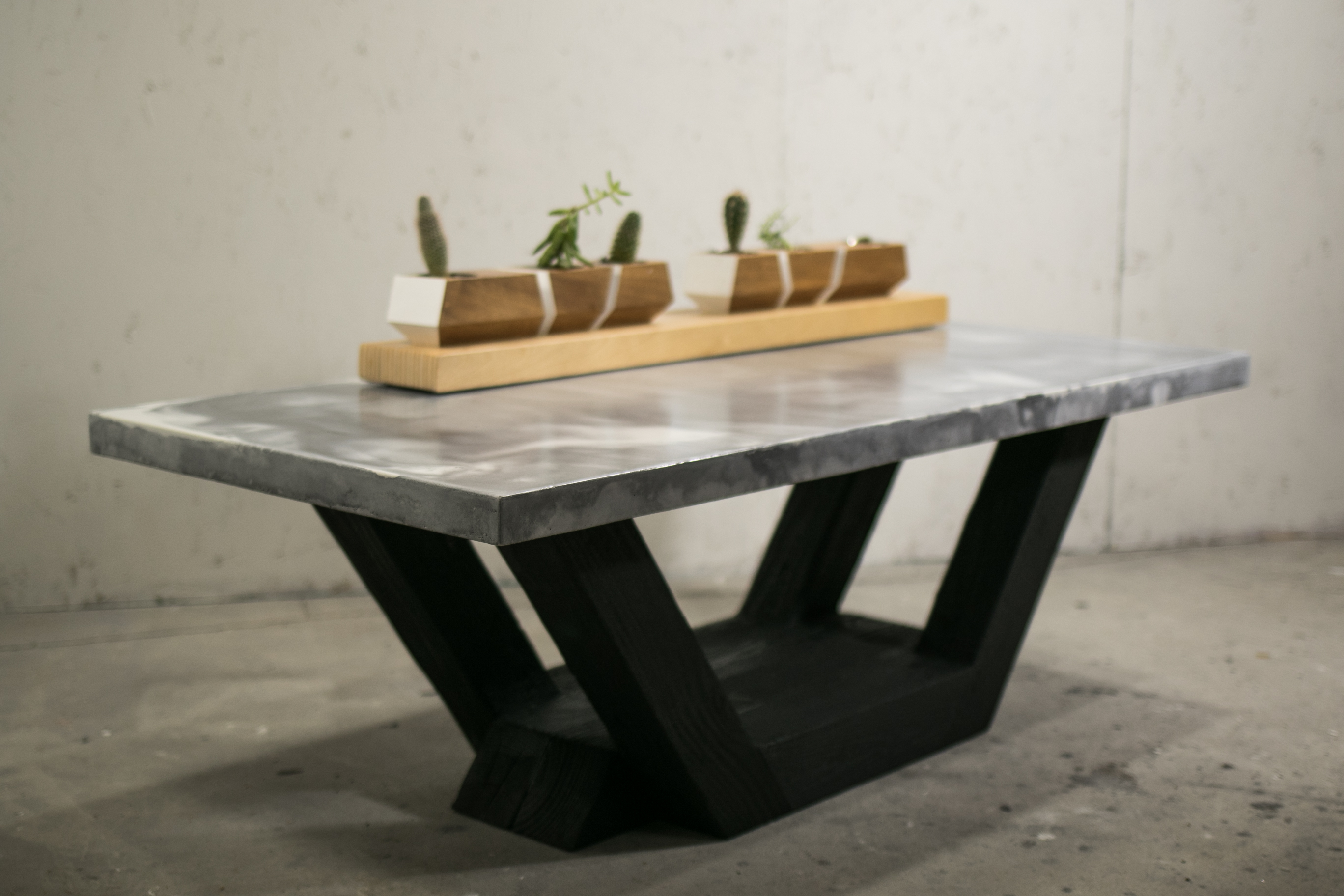 Sugi_Ban_Table_instructable_07.jpg