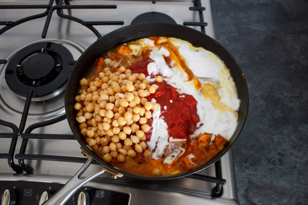 Sweet Potato Chickpea Curry-6.jpg