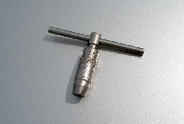 T-Handle Tap Wrench 001.jpg