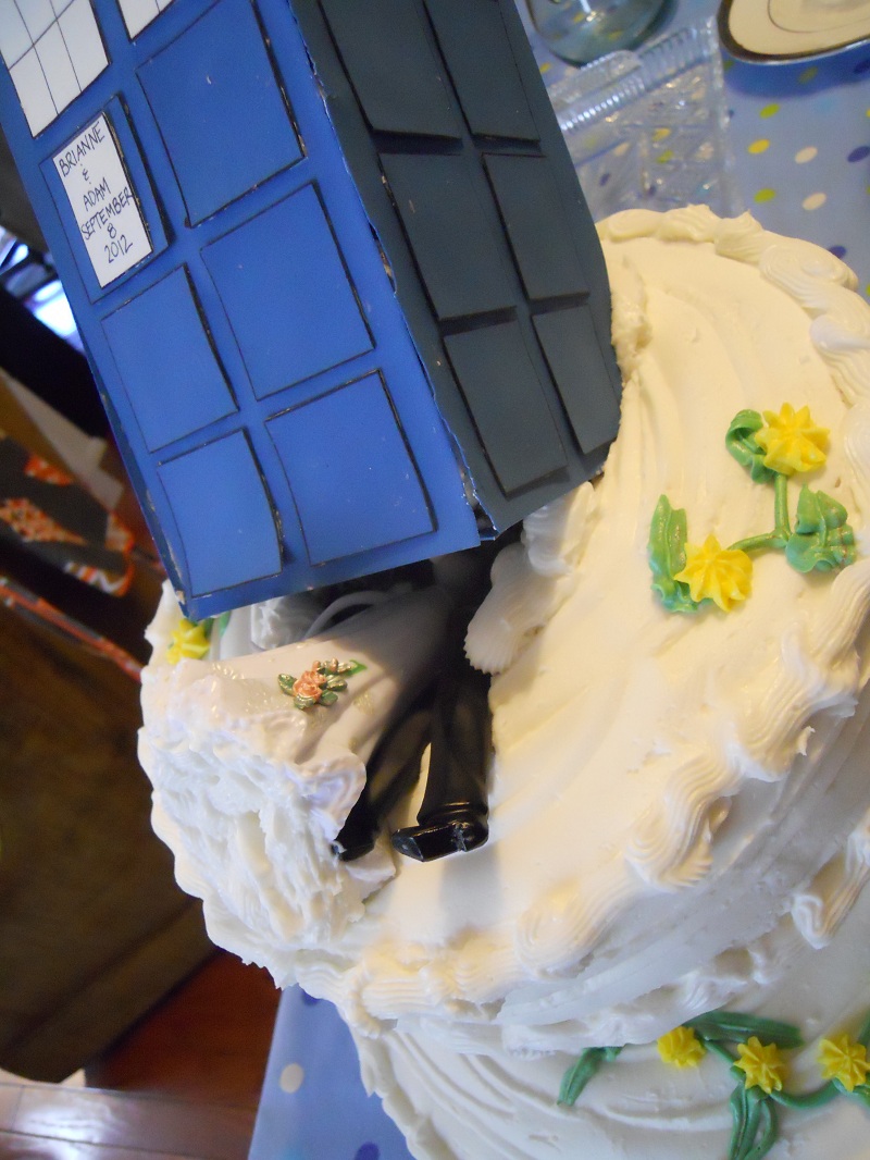 TARDIS Cake, no lie! (2)pacw.jpg