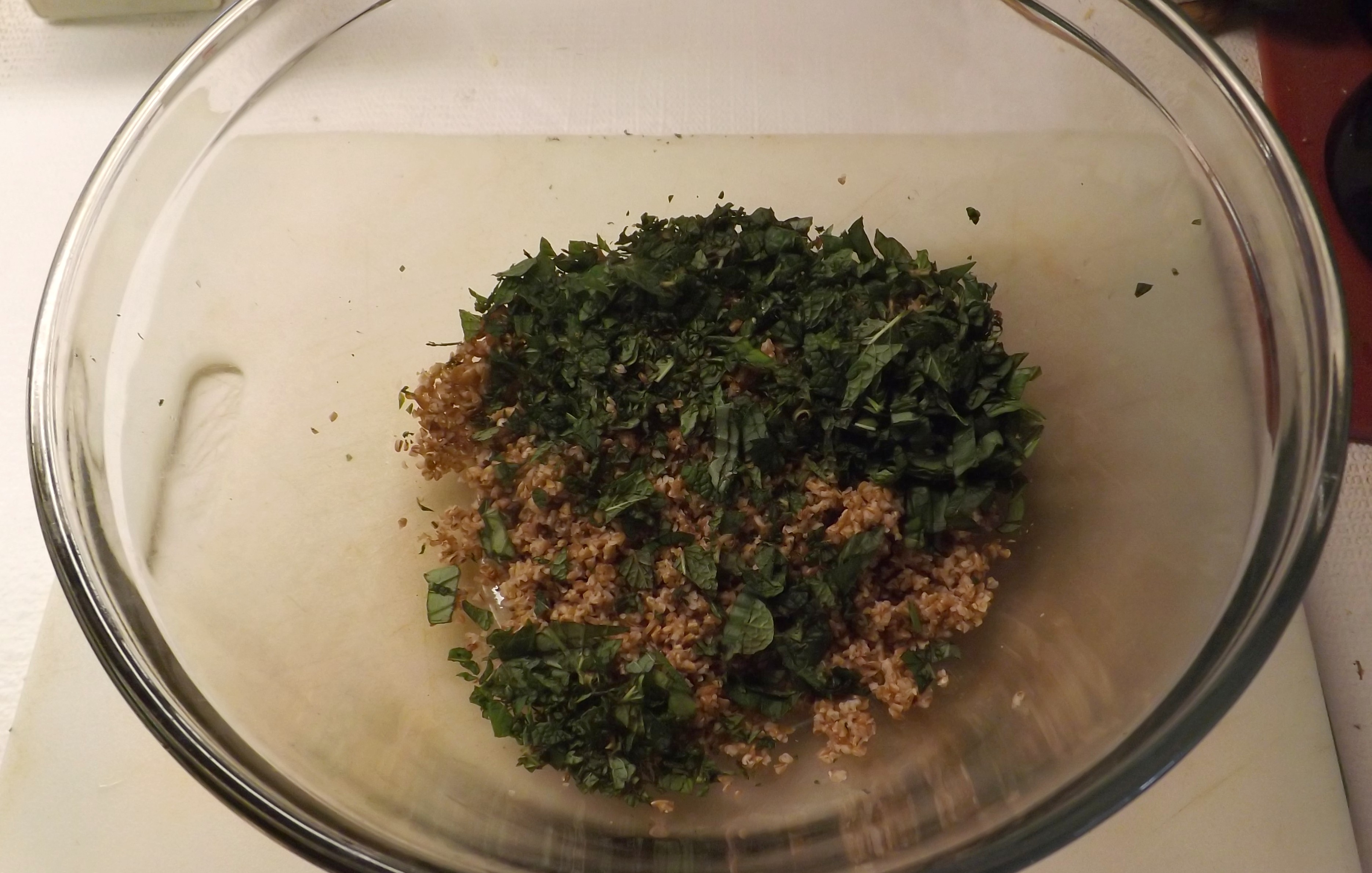 Tabbouleh Salad 021.JPG