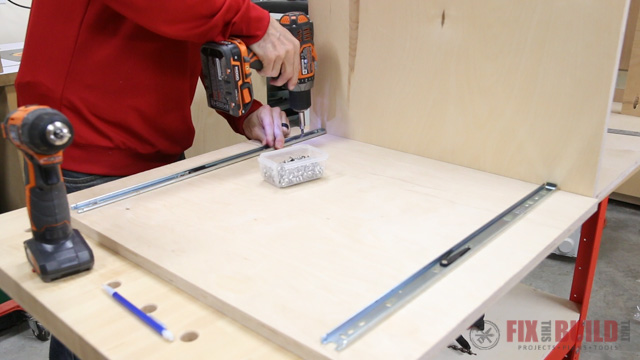 Table Saw Cabinet DIY Woodworking Storage-9.jpg