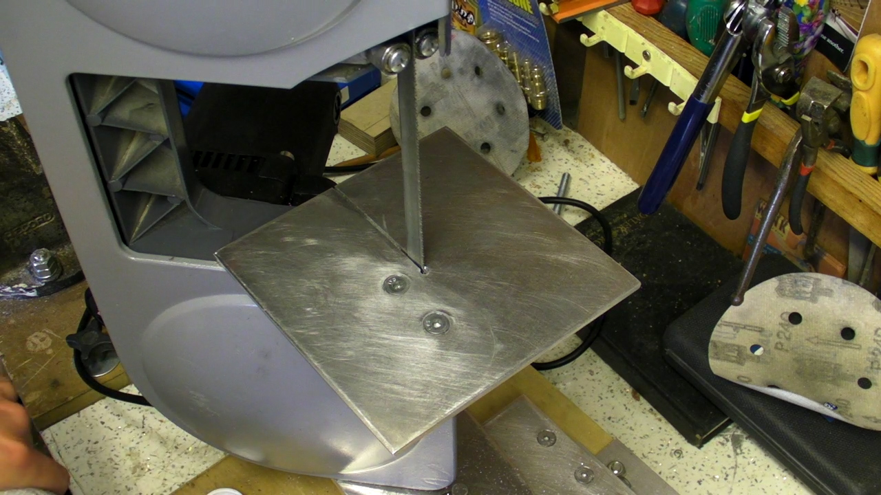 Table for Portable Bandsaw .jpg