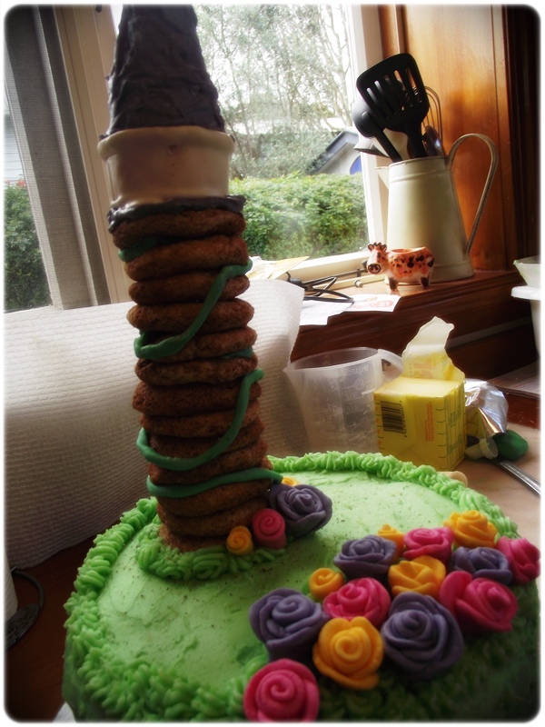 TangledTowerCake011.JPG