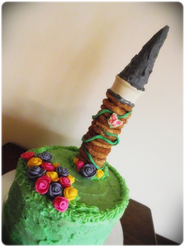 TangledTowerCake013.JPG