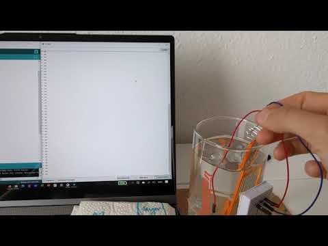 Testing My Selfmade Water Level Detection Sensor (Arduino)