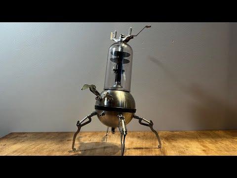 Tetrapod Junkbot Made From Typewriter Parts (mostly!)