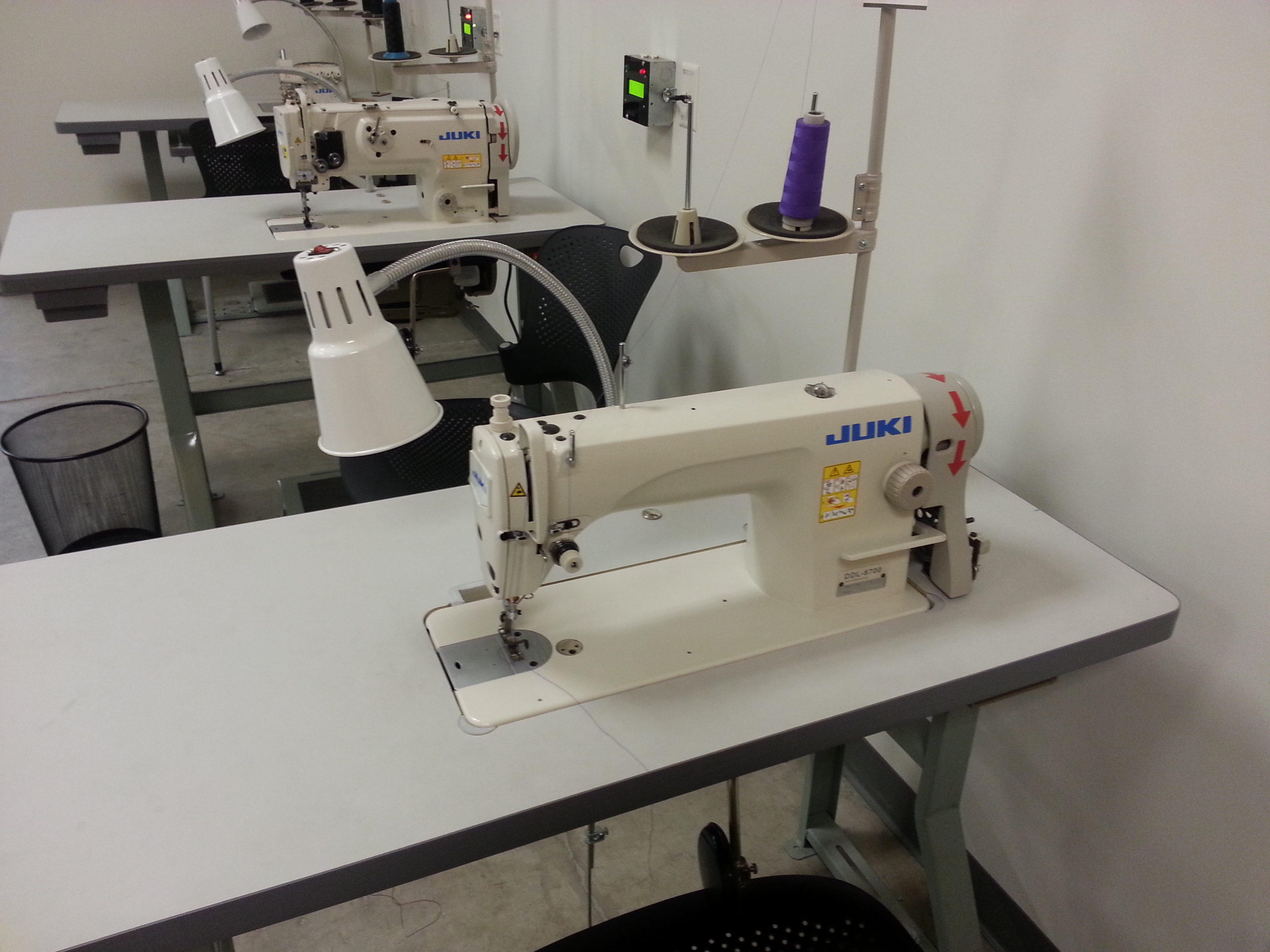 Textiles Area Industrial Straight Stich Sewing Machine.jpg