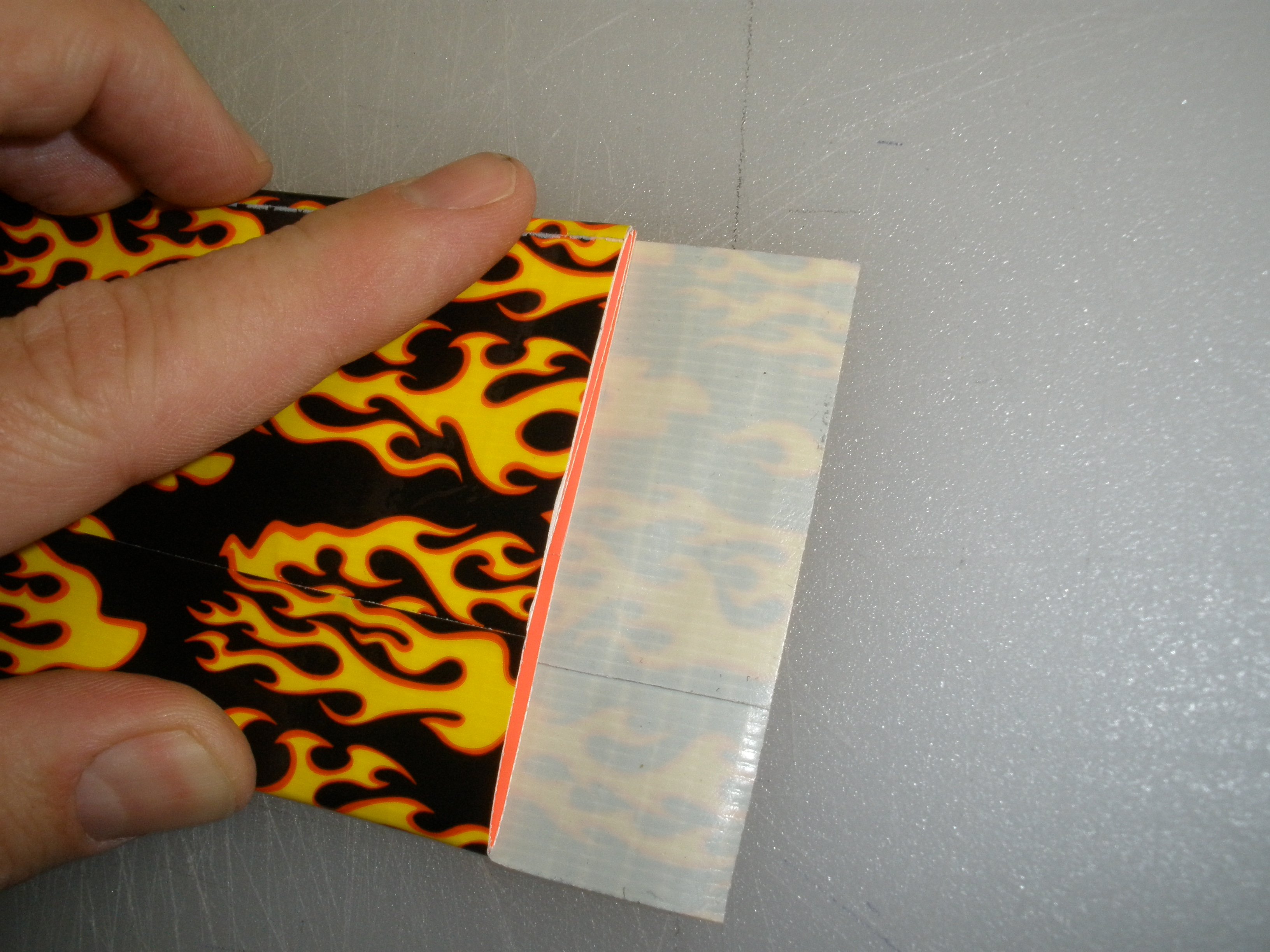 ThinDuctTapeWallet19.jpg