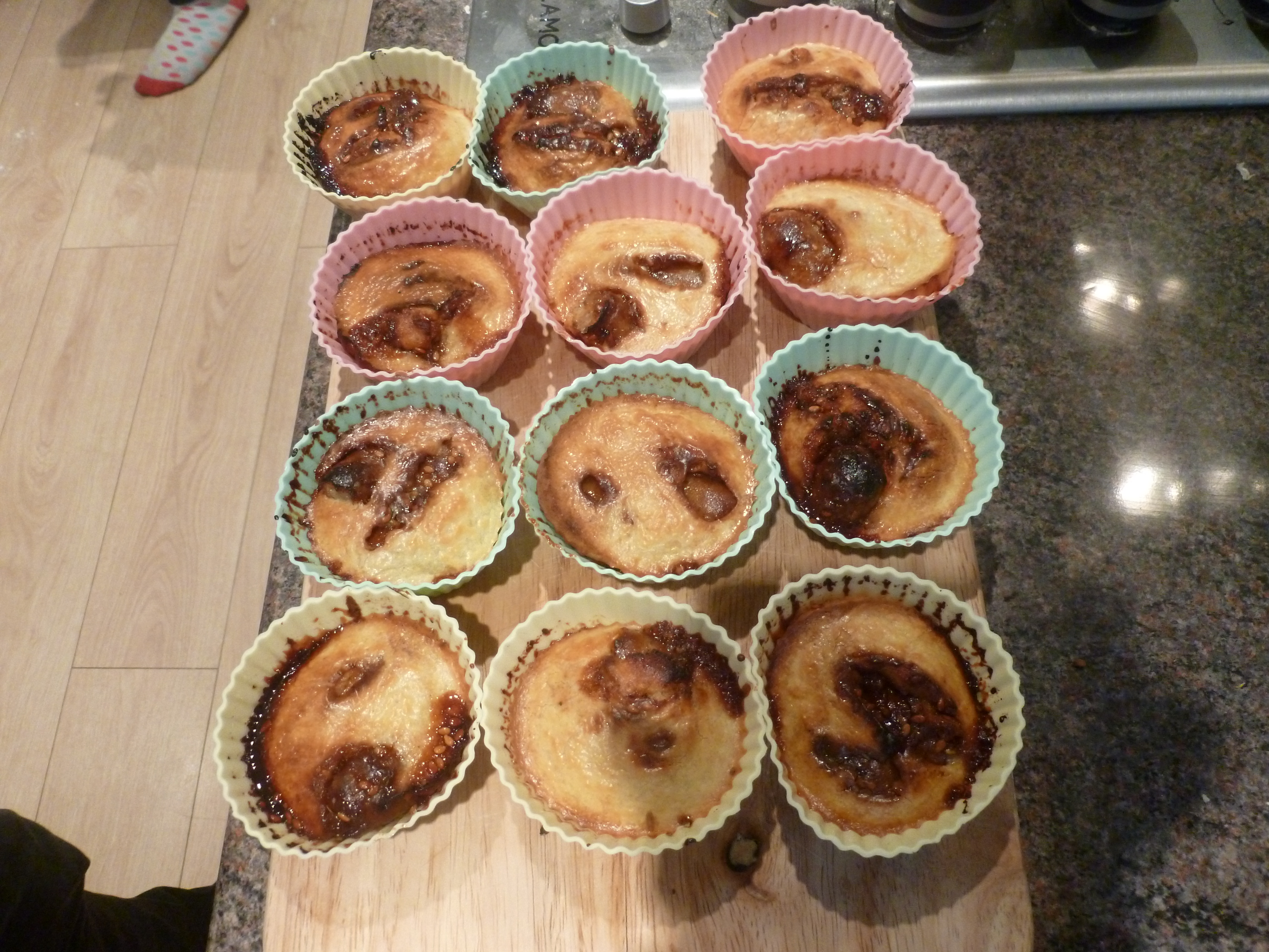 Toad in the Hole Cupcakes 115.JPG