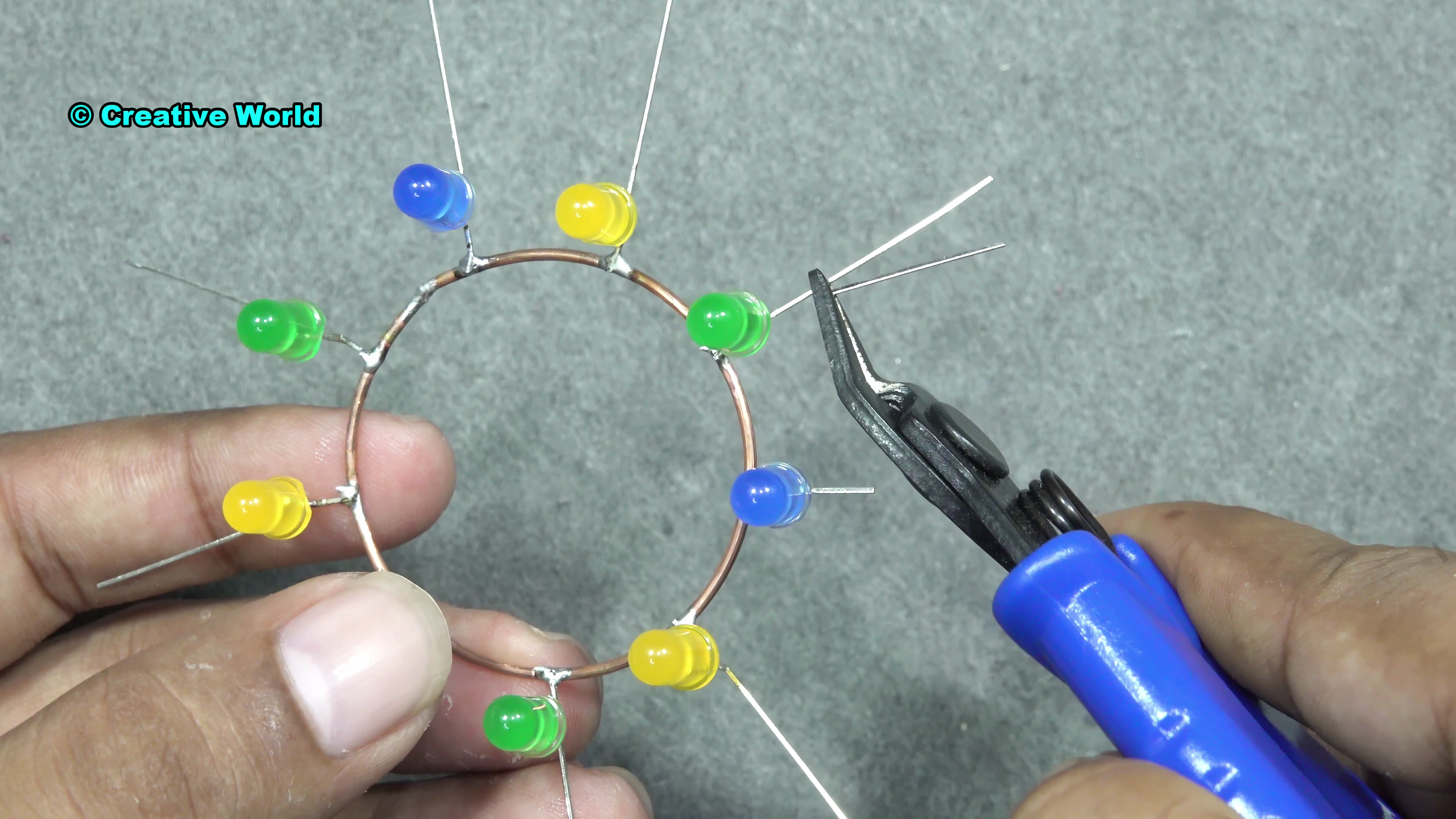 Top Electronics Project With Transistor And LED.mp4_000081614.png