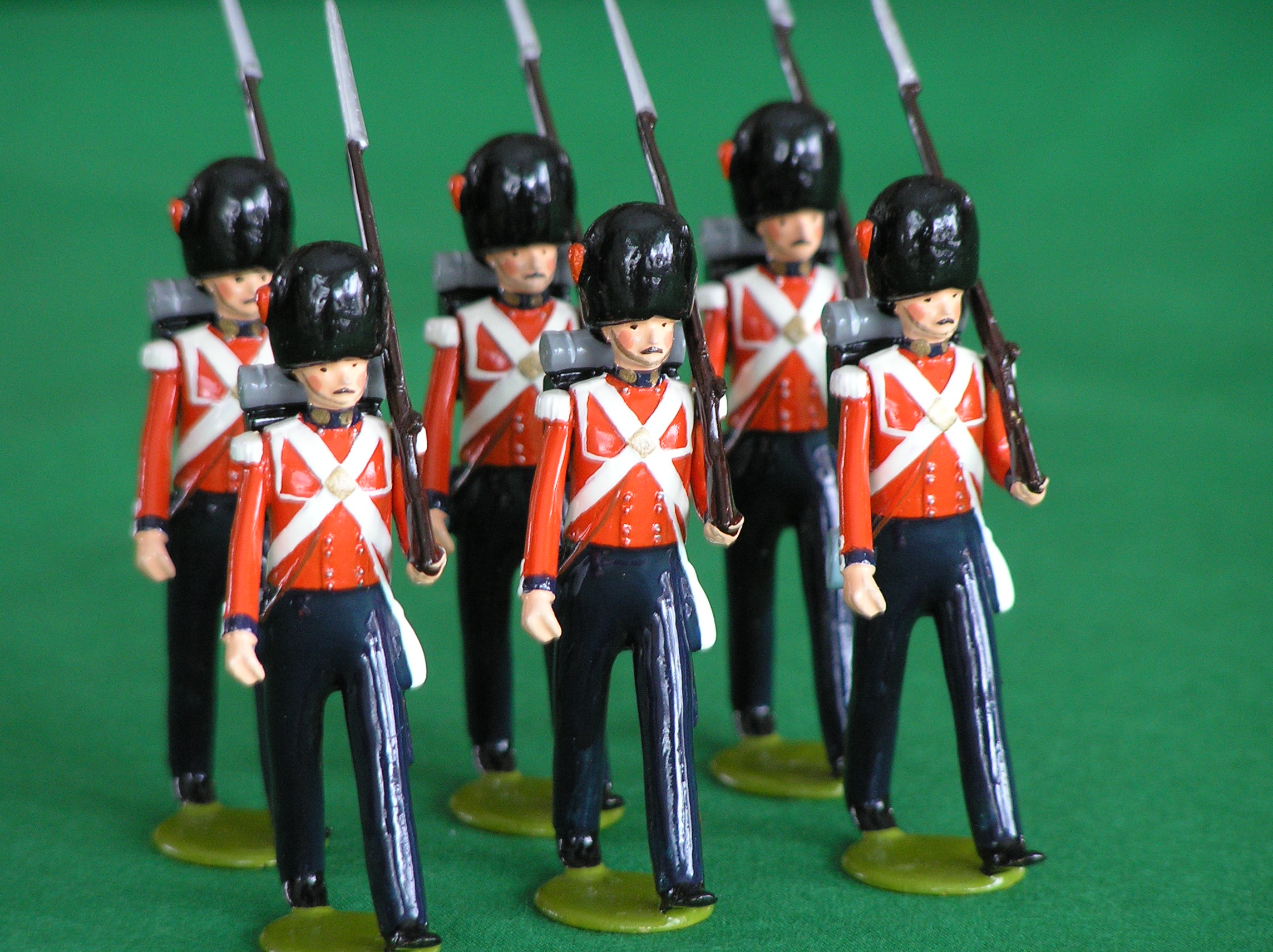 Toy_Soldiers_British_Coldstream_Guards.jpg