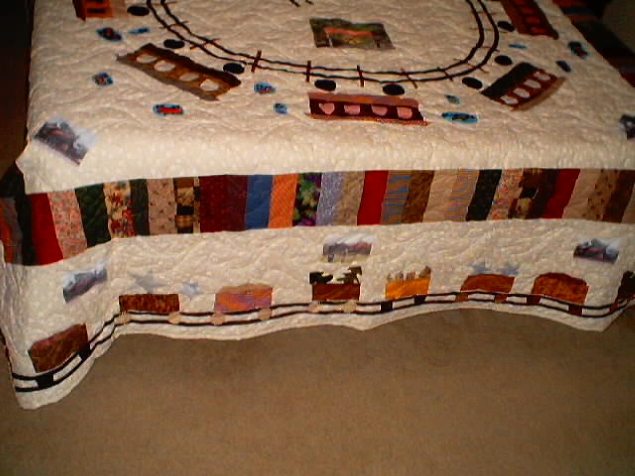 Train Quilt (13).JPG