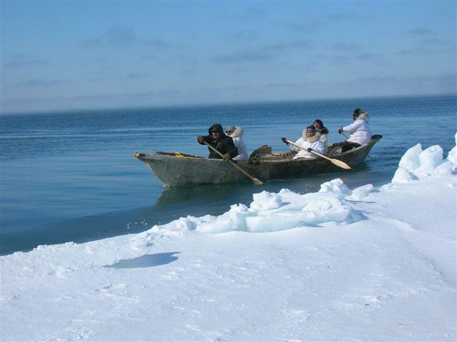 Umiak.jpg